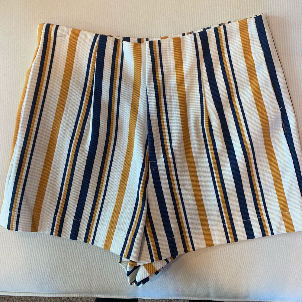 nice striped shorts